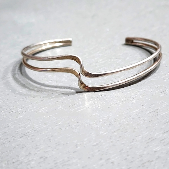 sterling Jewelry - Vintage sterling silver petite Double wave cuff bracelet